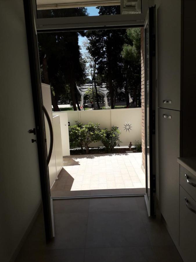 B&B Lido Apartament 10A ชิวิตาโนวา มาร์เค ภายนอก รูปภาพ
