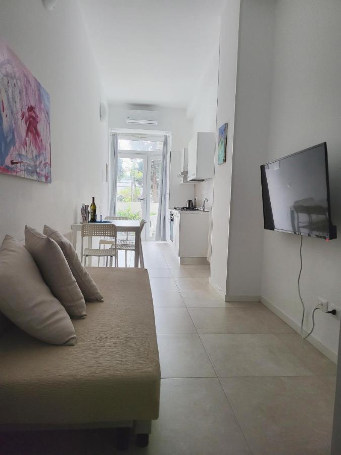 B&B Lido Apartament 10A ชิวิตาโนวา มาร์เค ภายนอก รูปภาพ